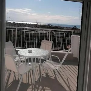 https://west-walls-apartments-1.hotels-of-thessaloniki.com
